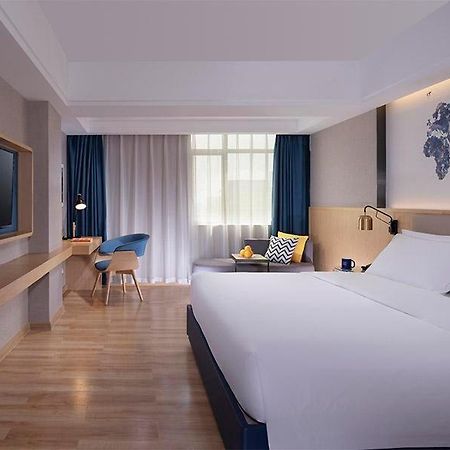 Kyriad Marvelous Hotel Dongguan Changan Light Rail Station Luaran gambar